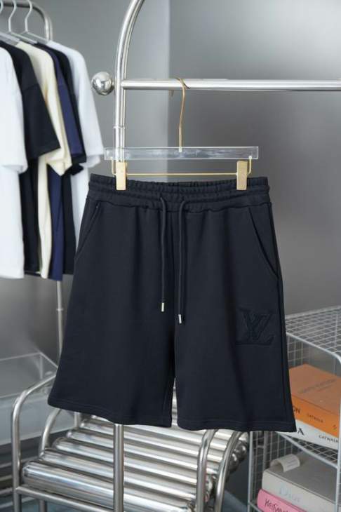 Picture of LV Short Pants _SKULVS-XLhgntx0918548